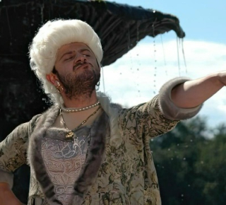 Законопроект о штрафах за дискредитацию традиционных ценностей в кино: что ждет россиян