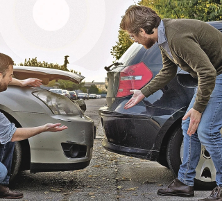 Новосибирские автоподставщики обманули страховую на миллионы