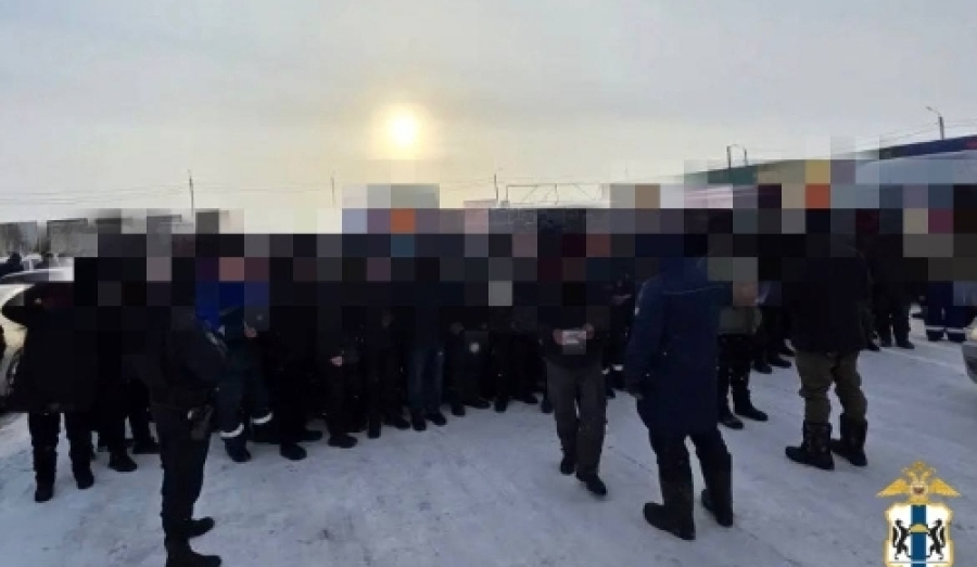 В Новосибирске силовики за сутки проверили документы 257 иностранцев