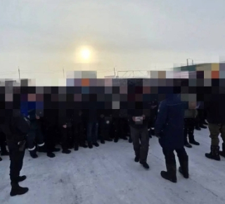 В Новосибирске силовики за сутки проверили документы 257 иностранцев