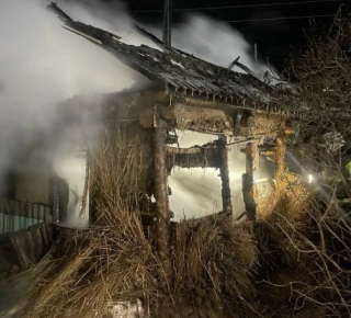 Трагедия в Новосибирской области: пожар в селе Половинное унес жизнь мужчины