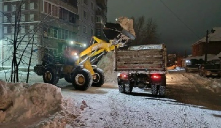 В Новосибирске вывезли более 26 тысяч кубометров снега за сутки