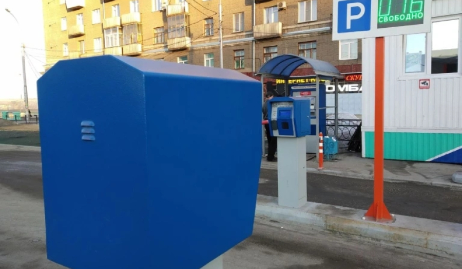 В Новосибирске откроют девять новых зон с платными парковками