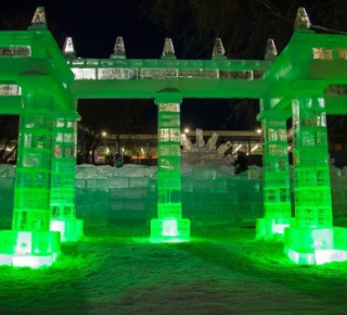 Новосибирцы недовольны ценами на ледовый городок на набережной