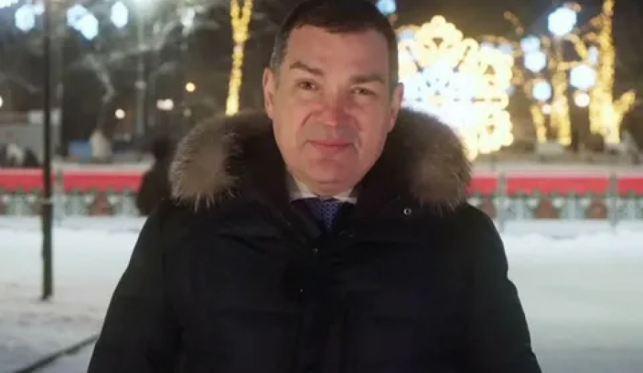 Мэр Максим Кудрявцев поздравляет новосибирцев с наступающим Новым годом! Видео