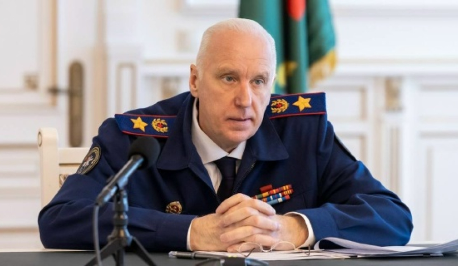 Бастрыкин взял на контроль инцидент с нападением на директора школы в Новосибирске