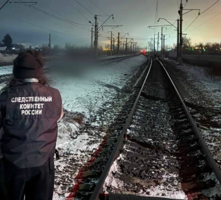 Поезд сбил человека и детей в Сибири. Иркутск