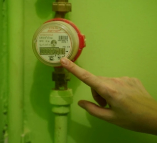 Новосибирцы стали жертвами мошенников, предлагающих поверку счетчиков
