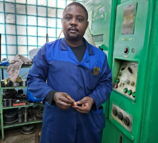 Камерунец устроился на работу в Новосибирске после участия в СВО