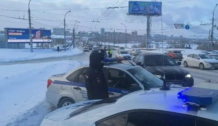 Новосибирская ГАИ усилит контроль за тонировкой стекол автомобилей