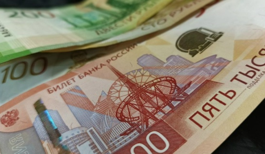 В Новосибирской области средняя зарплата превысила 84 тысячи рублей