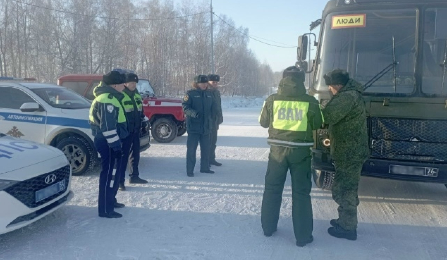 Новосибирских военных привлекли к патрулированию автотрасс в морозы