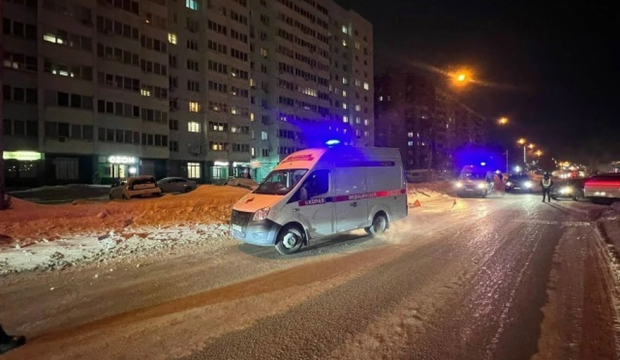 Водитель скорой помощи сбил девочку на Троллейной в Новосибирске