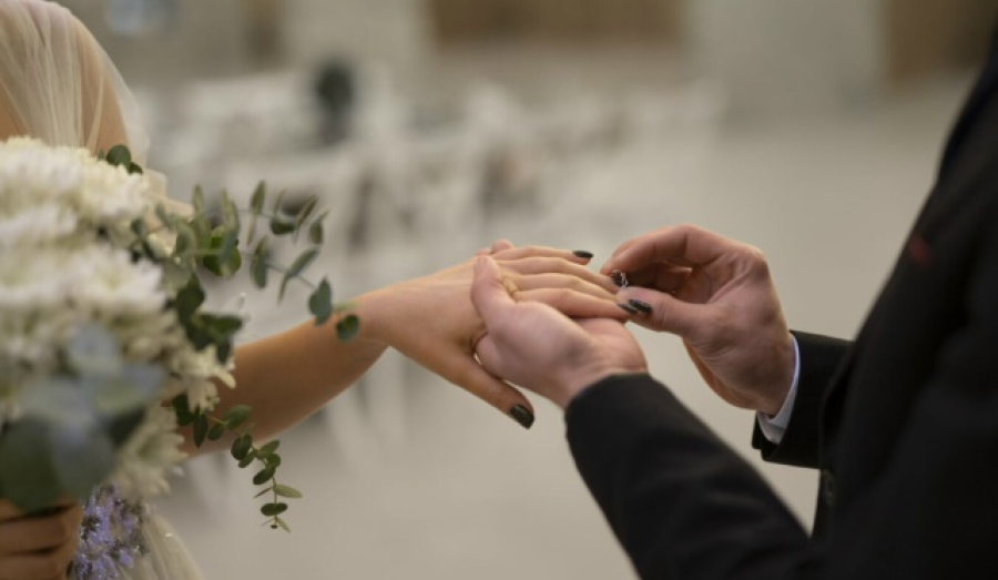 89 Новосибирских подростков связали себя брачными узами в 2025 году