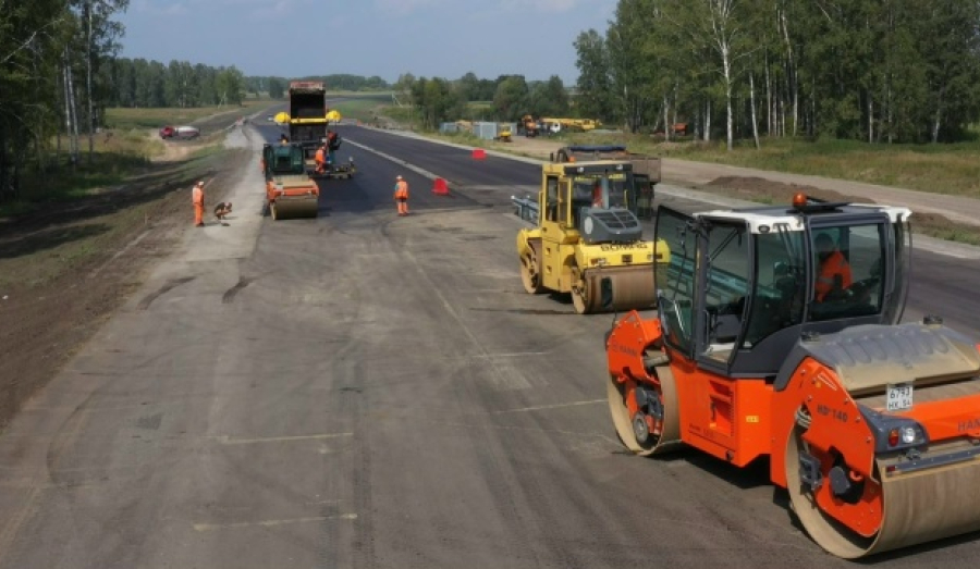 В Новосибирске по нацпроекту за 2026 год отремонтируют 60 участков автодорог