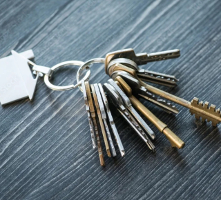 Ключи потеряны у Речного вокзала 27 января