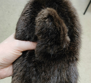 30 января с утра потеряла варежку на улице Гоголя.