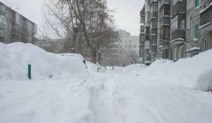 В Госдуме хотят увеличить штрафы за некачественную уборку снега и сосулек