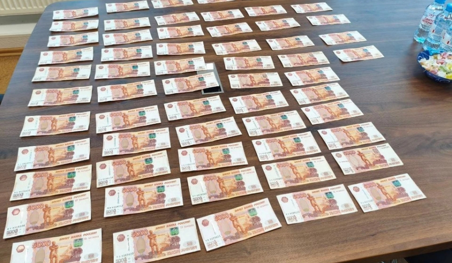 Сотрудник завода химконцентратов пойман на взятке