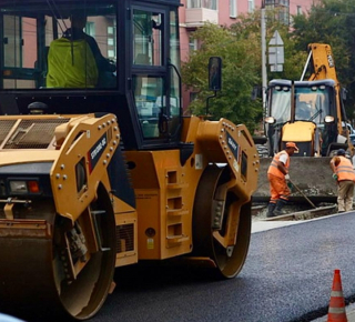 В Новосибирске на ремонт дорог и тротуаров в 2026 году выделят 2,7 млрд рублей