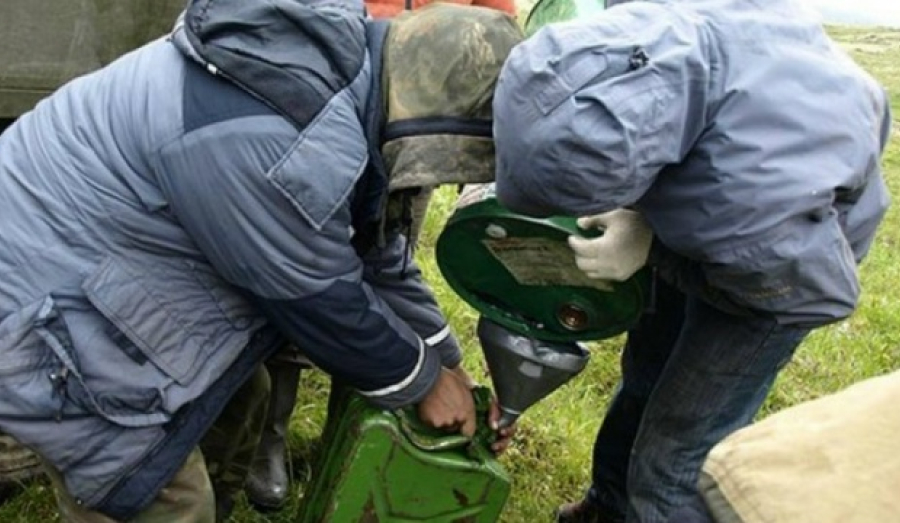 Новосибирцы украли у минобороны РФ топливо на 2,2 млн