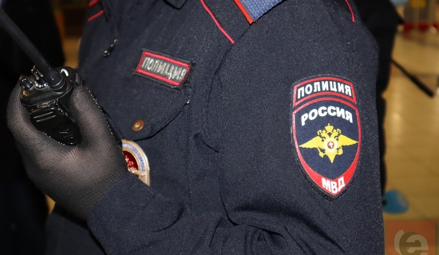 В Новосибирске мужчину оштрафовали за нападение на инспектора ГАИ