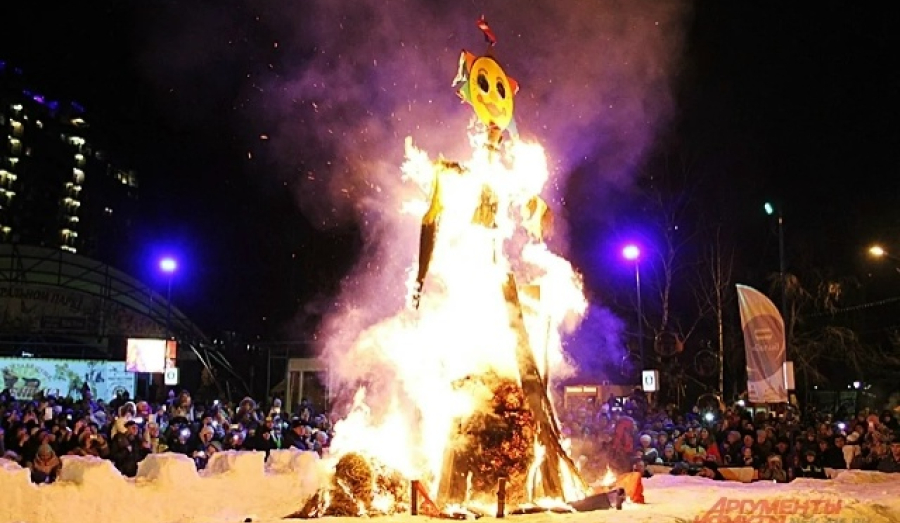 Масленица — это большой грех и "языческое безобразие", заявили в РПЦ