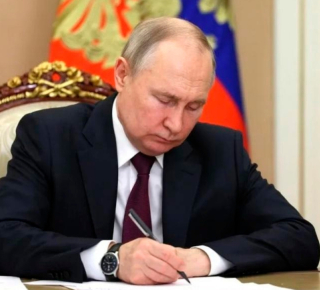 Путин подписал закон о блокировке связи