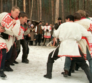 Кулачные бои на Масленицу предложили возродить в России