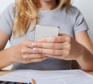 Банк оштрафовали за звонок жительнице Новосибирска