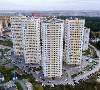 УК Высотник, Вилюйская улица, 5