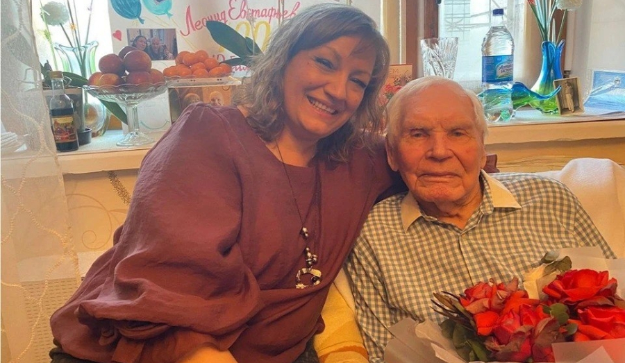 Ветеран ВОВ отметил 100-летие в Новосибирске