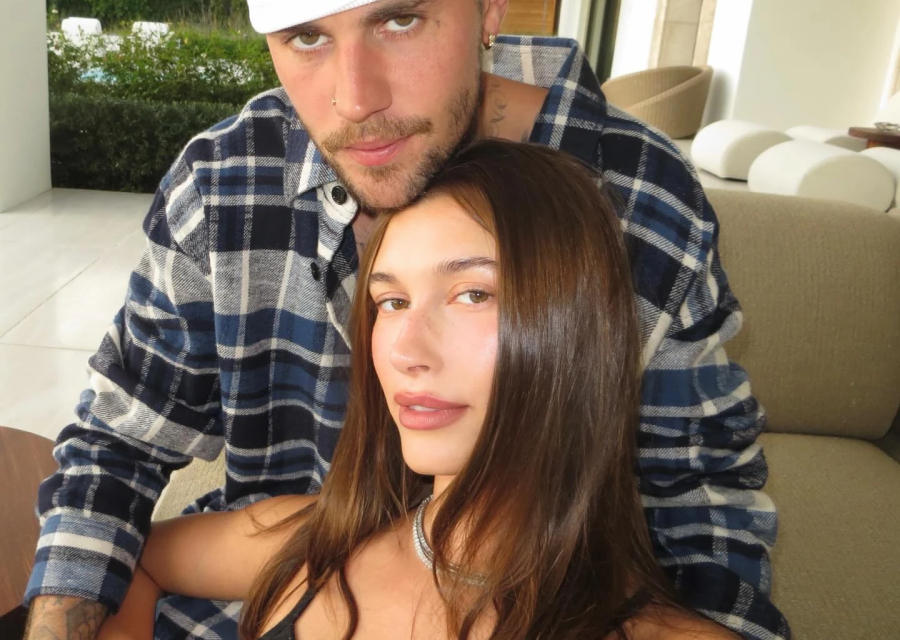 Сквозь зубы (Новости быстрее слов)