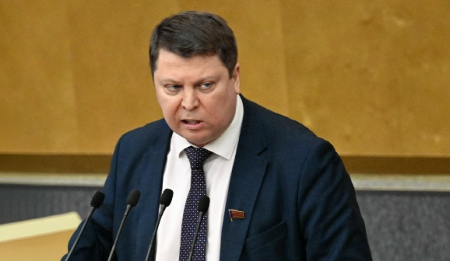 Депутаты осудили принудительный переход в Max