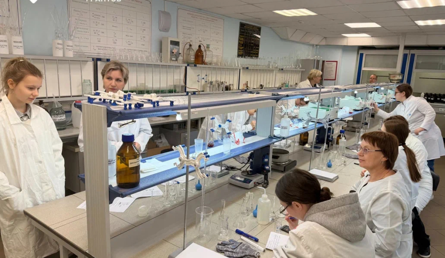 Школьники Новосибирска создают упаковку будущего