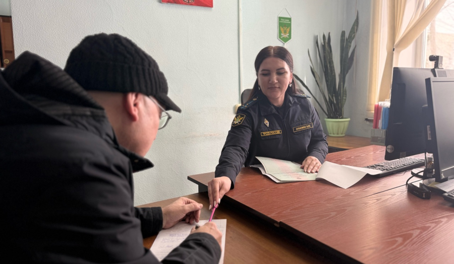 Житель Каргата вернул долг страховой