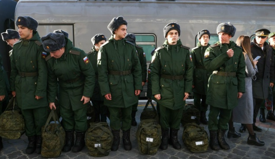 Призыв на военную службу: медосмотр и отсрочки весь год