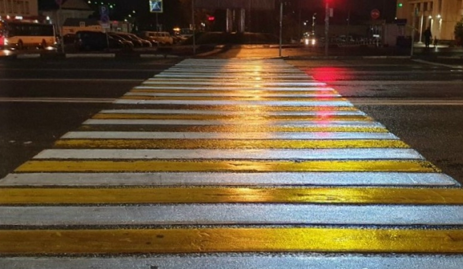 Возле новосибирских школ нанесут разметку со стеклошариками