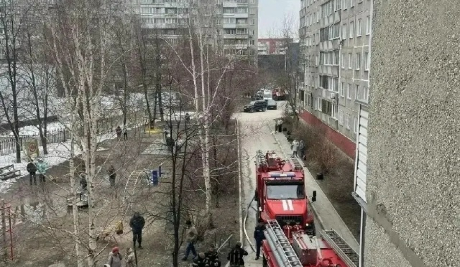 Восемь детей спасли во время пожара в Новосибирске