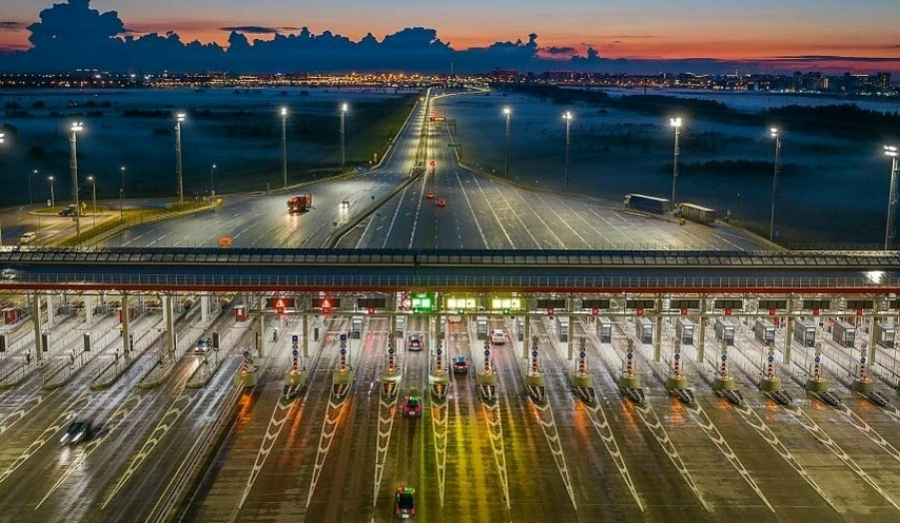 Платные дороги в России: конец бесплатным