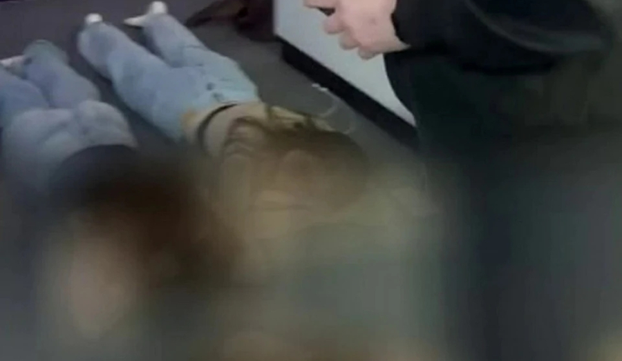 В Новосибирске пресекли вебкам-студию