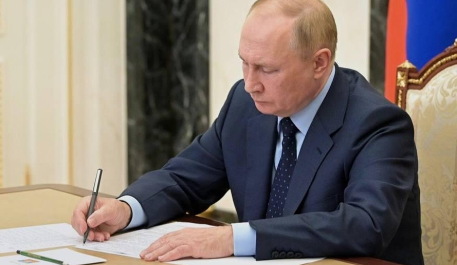 Президент России подписал пакет новых законов