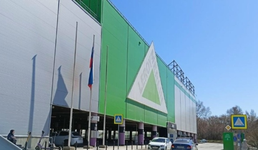Охранник в Новосибирске потерял сознание и получил травму