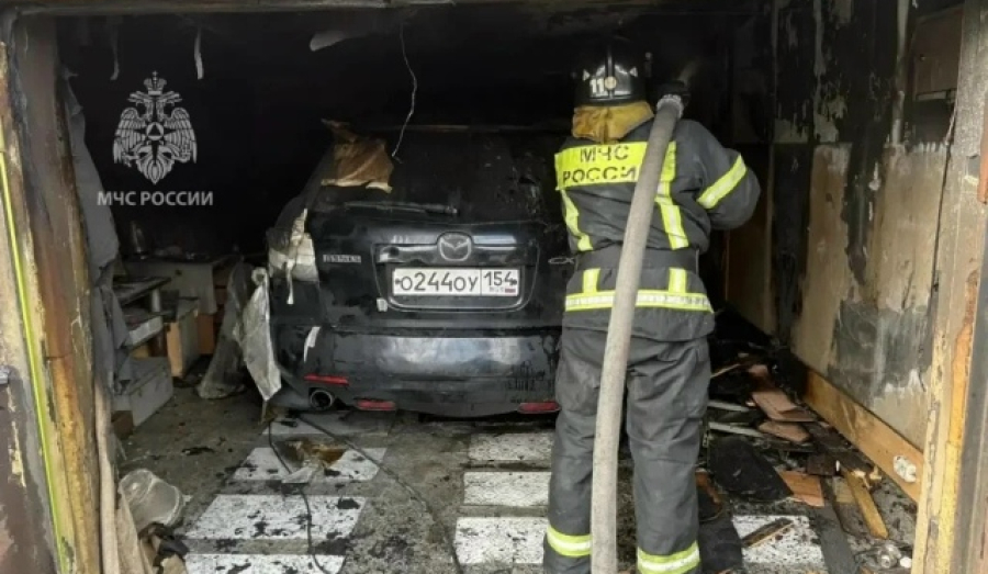 Житель Бердска получил сильные ожоги при пожаре в гараже