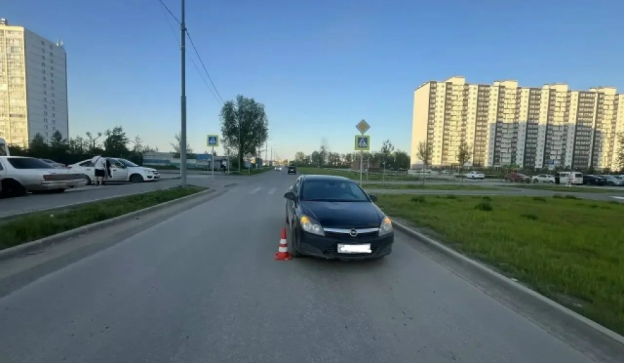 В Новосибирске на переходе сбили 12-летнего мальчика