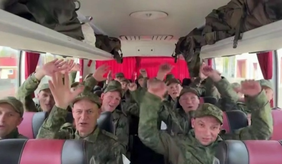 Трое новосибирских военных вернулись из украинского плена
