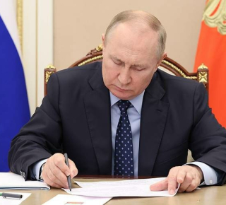 Путин утвердил закон для поддержки НПЗ и рынка топлива