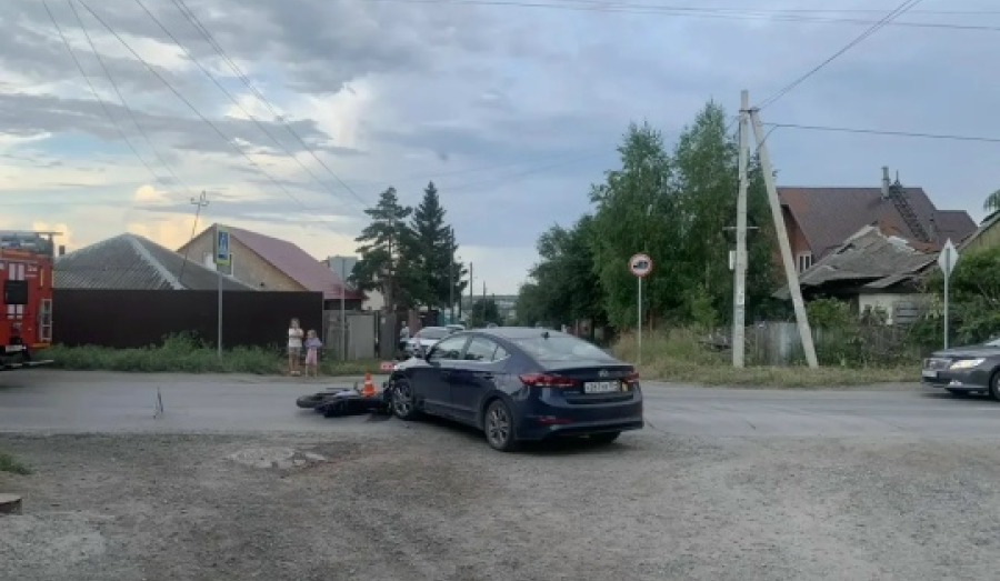 Несовершеннолетний байкер пострадал в ДТП