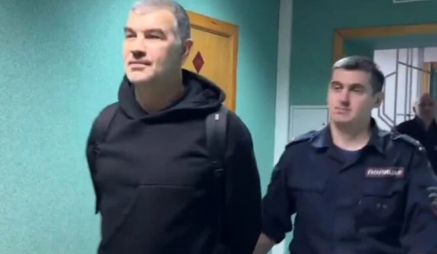Экс-министр Гончаров переведён под домашний арест