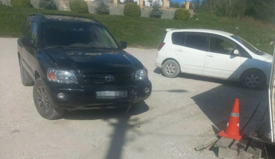 В Искитиме на парковке сбили пенсионерку